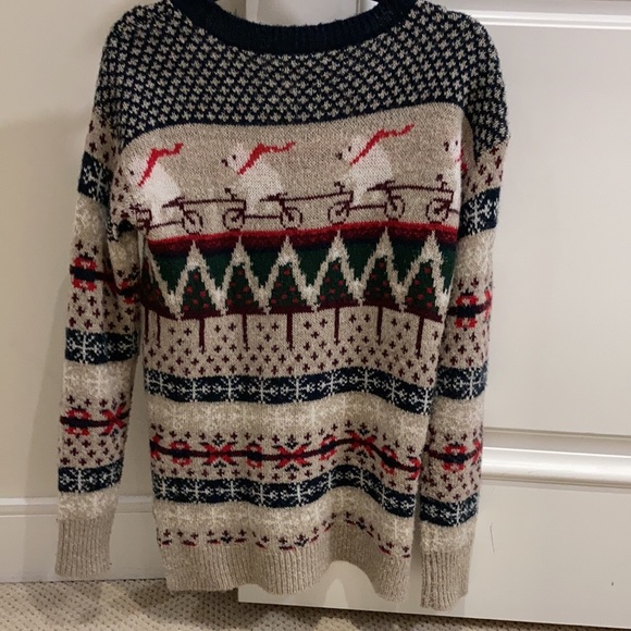 Christmas Sweater - Picture 4 of 4